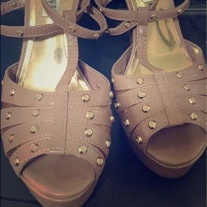 Size 6.5 Jennifer Lopez Heels